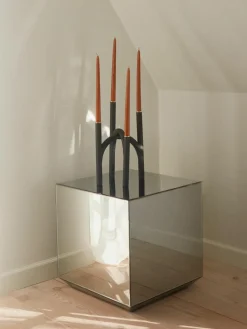 Kerzenhalter Angui aus Metall