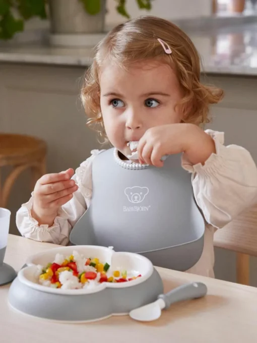 Kindergeschirr Bliss mit Lätzchen, 8er-Set