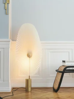 Kleine dimmbare LED-Stehlampe Liris