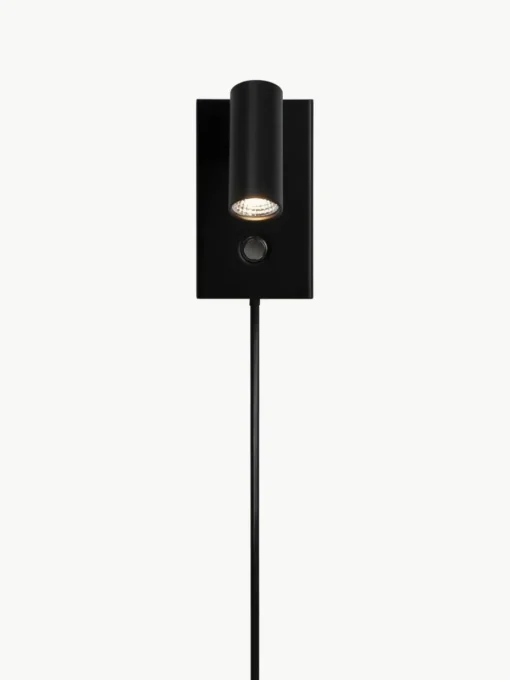Kleine dimmbare LED-Wandleuchte Omari mit Stecker