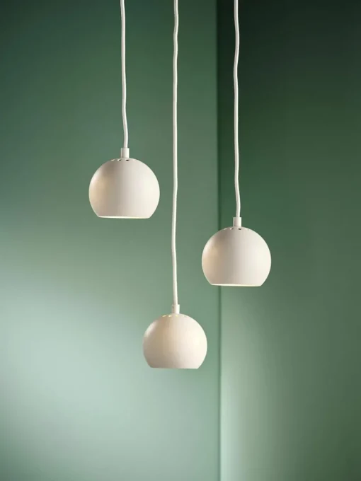 Kleine Kugel-Pendelleuchte Ball