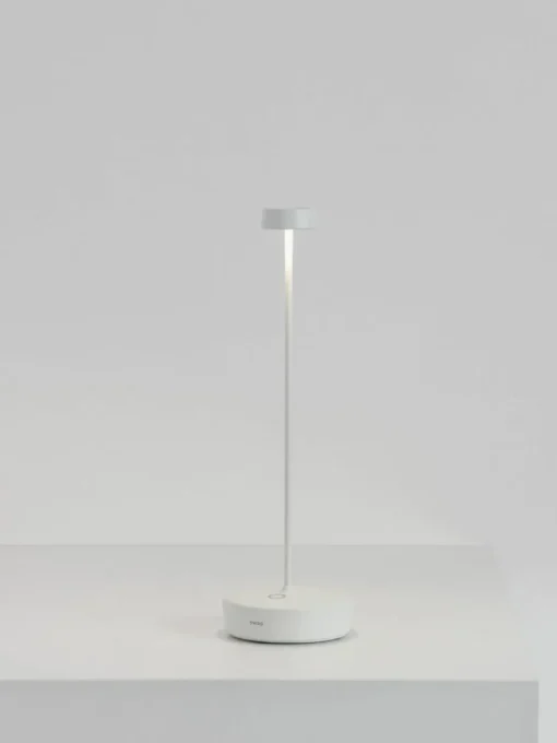 Kleine mobile LED-Tischlampe Swap Mini, dimmbar