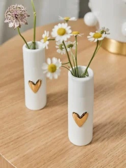Kleine Porzellan-Vasen Heart, 2 Stück