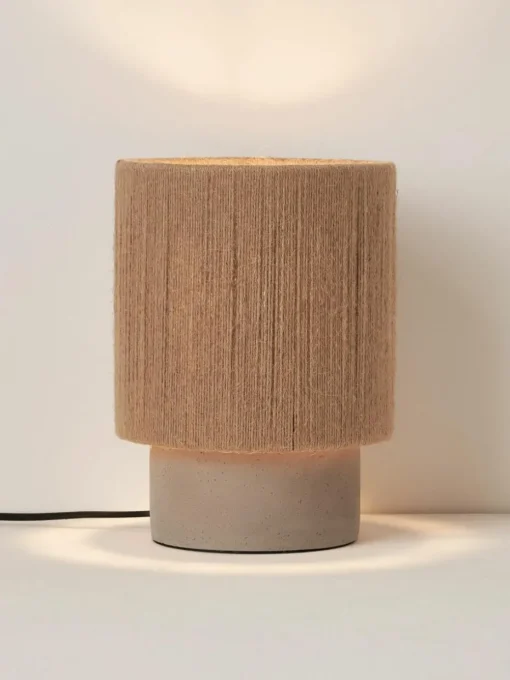 Kleine Tischlampe Galea aus Jute