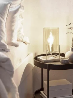 Kleine Tischlampe Laurel aus farbigem Glas
