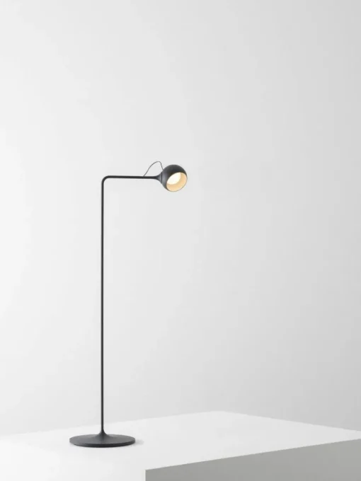 Kleine verstellbare LED-Leselampe Ixa, dimmbar