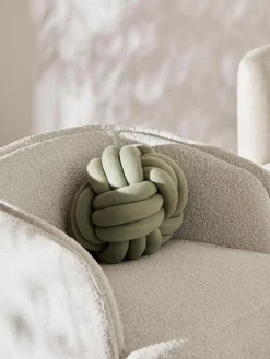 Knoten-Kissen Twist