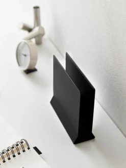 Laptopständer Tower aus Metall