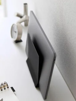Laptopständer Tower aus Metall
