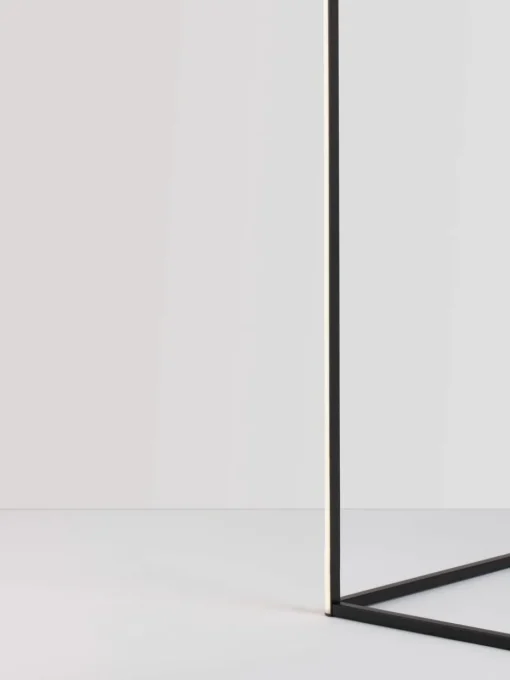 LED-Stehlampe V-Line