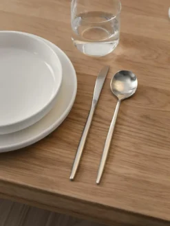 Matt gebürstetes Besteck-Set Shimmer, in verschiedenen Setgrößen