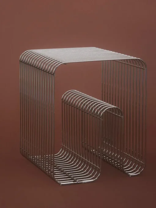 Metall-Hocker Curva