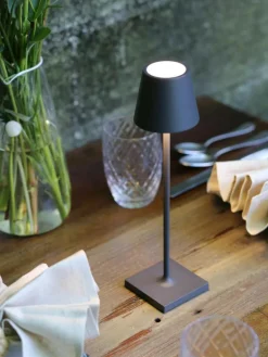 Mobile LED-Tischlampe Poldina, dimmbar