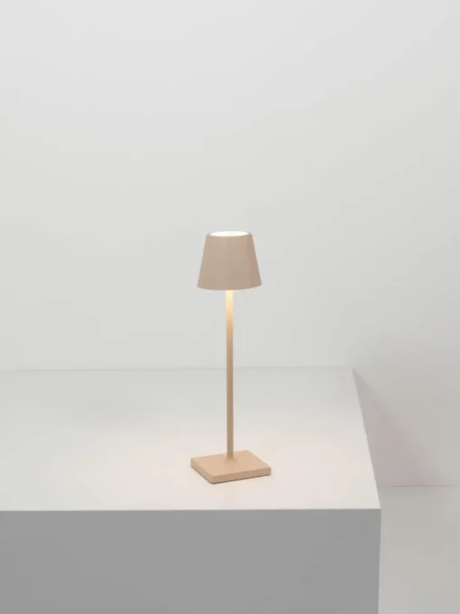 Mobile LED-Tischlampe Poldina, dimmbar