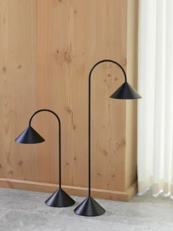 Mobile Outdoor LED-Tischlampe Grasp, dimmbar