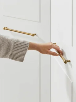 Modularer Drehtürenschrank Charlotte, 300 cm Breite, mehrere Varianten