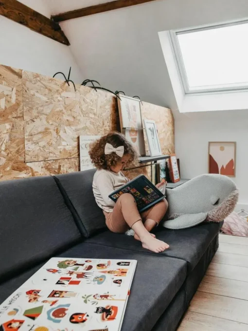 Modulares Kinder-Spielsofa Mila aus Samt, handgefertigt