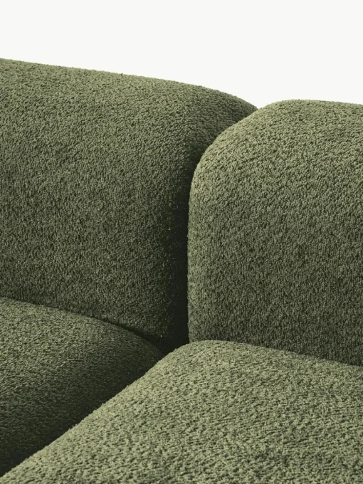Modulares Sofa Natalie (3-Sitzer) aus Teddy-Bouclé mit Hocker