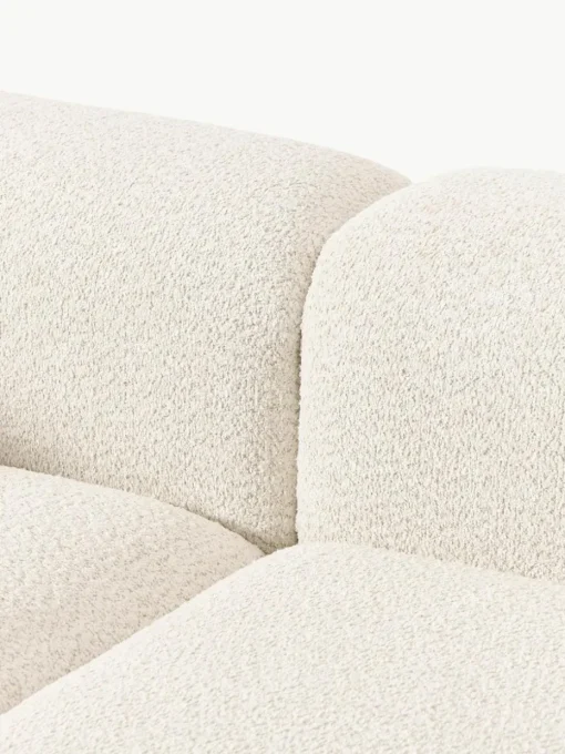 Modulares Sofa Natalie (3-Sitzer) aus Teddy-Bouclé mit Hocker