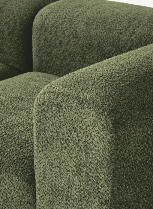 Modulares Sofa Natalie (3-Sitzer) aus Teddy-Bouclé mit Hocker