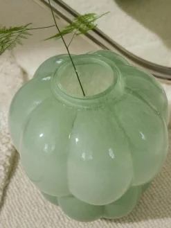 Mundgeblasene Glas-Vase Uva, H 22 cm