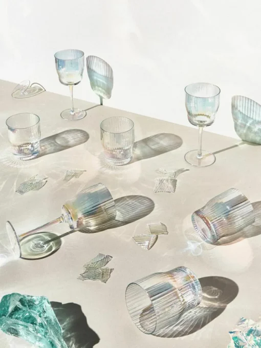 Mundgeblasene Wassergläser Juno mit Rillenrelief und Perlmuttglanz, 4 Stück