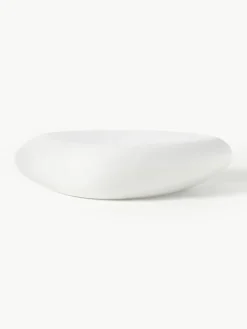 Niedriger Couchtisch Pietra in organischer Form