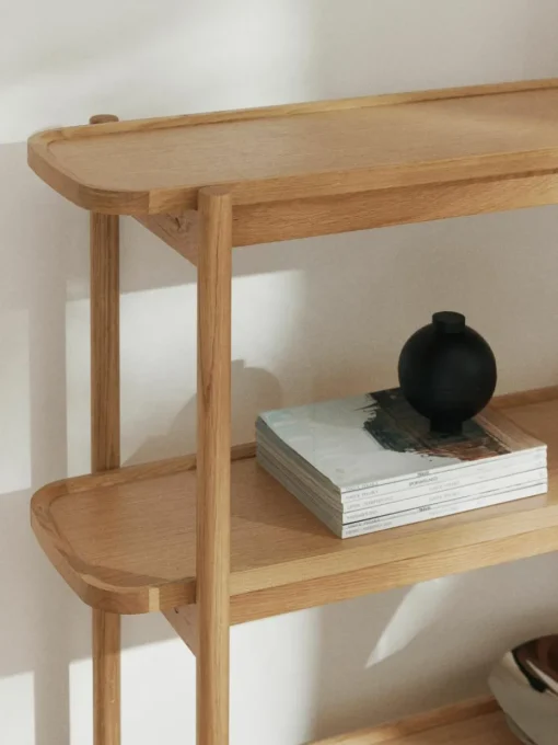 Niedriges Holz-Regal Libby