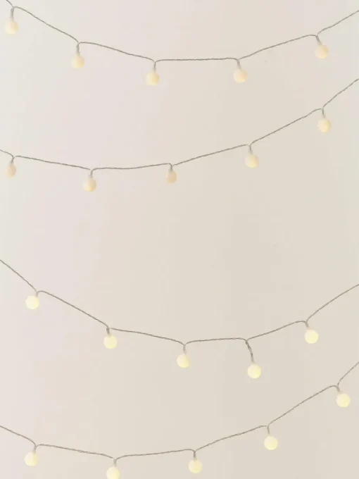 Outdoor LED-Lichterkette Slingan, 735 cm