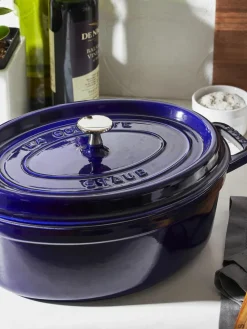 Ovaler Bräter La Cocotte aus Gusseisen