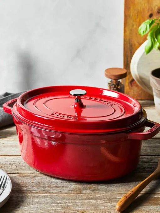 Ovaler Bräter La Cocotte aus Gusseisen
