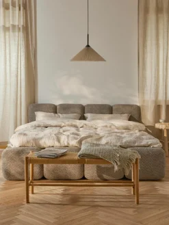 Polsterbett Tayla aus Teddy-Bouclé