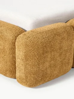 Polsterbett Tayla aus Teddy-Bouclé mit Stauraum