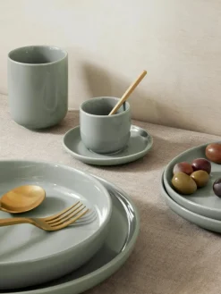 Porzellan-Espressobecher Nessa mit Untertassen, 4 Stück