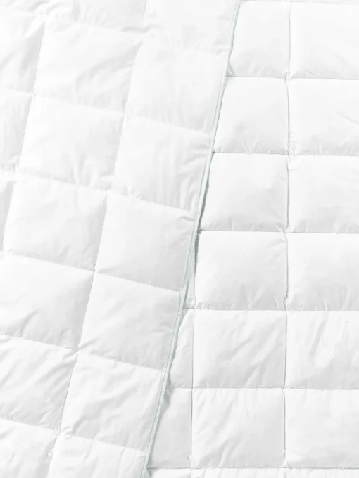 Reine Daunen-Bettdecke Premium, extra leicht