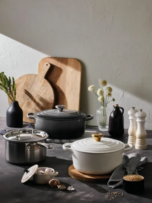 Runder Bräter Signature Collection aus Gusseisen