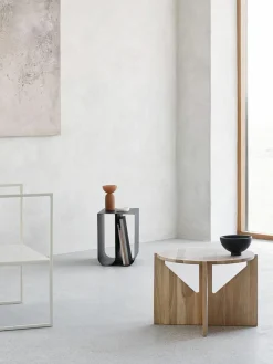 Runder Couchtisch Future aus Eichenholz