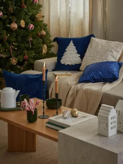 Samt-Kissenhülle Isadora mit Weihnachtsbaum-Stickerei