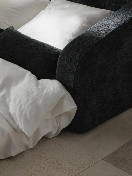 Schlafsofa Eliot (2-Sitzer) aus Teddy-Bouclé