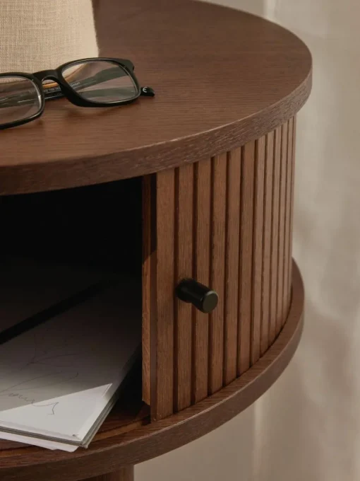 Schreibtisch Calary mit geriffelter Front