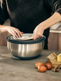 Schüssel Nest mit Deckeln, 4er-Set