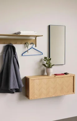 Schuhschrank Herringbone aus Holz mit Fischgrätmuster