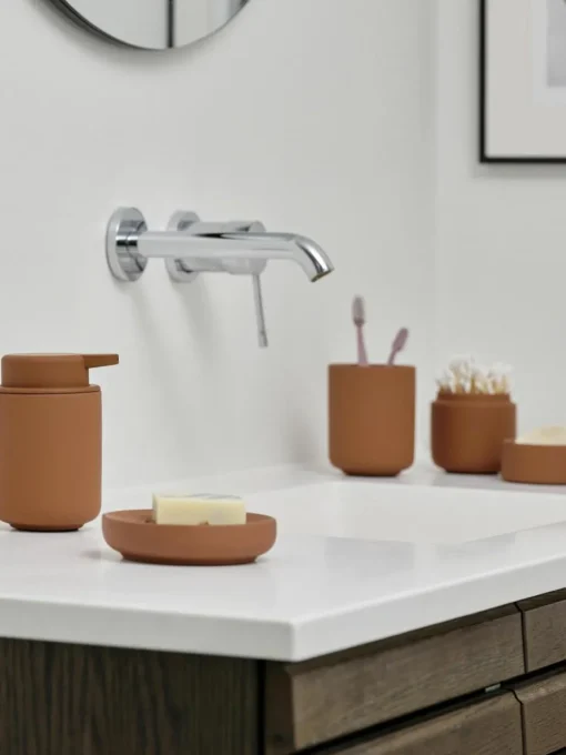 Seifenspender Ume mit Soft-Touch-Oberfläche