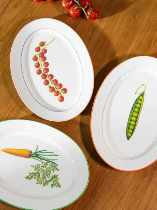 Servierplatte Carrot aus Fine Bone China