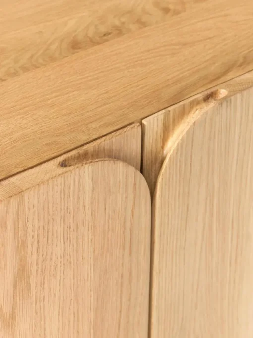 Sideboard Cadi aus Eichenholz