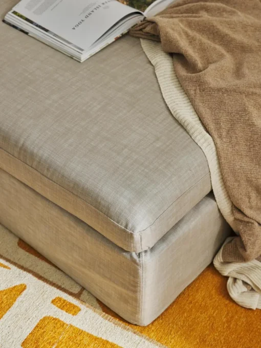 Sofa-Hocker Russell mit abnehmbaren Bezügen