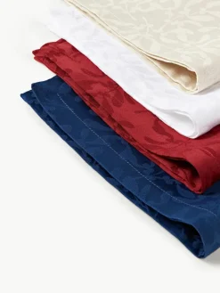 Stoffservietten Hollyn mit winterlichem Motiv, 4 Stück