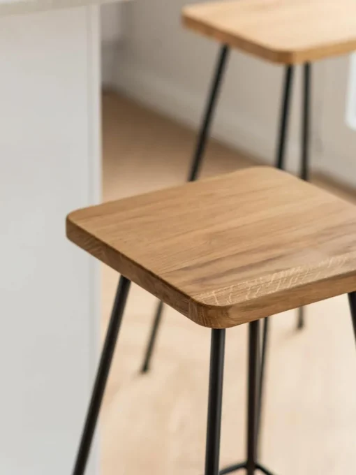Thekenhocker Barni