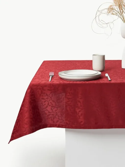Tischdecke Hollyn mit winterlichem Motiv