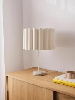 Tischlampe Lucina aus Leinen